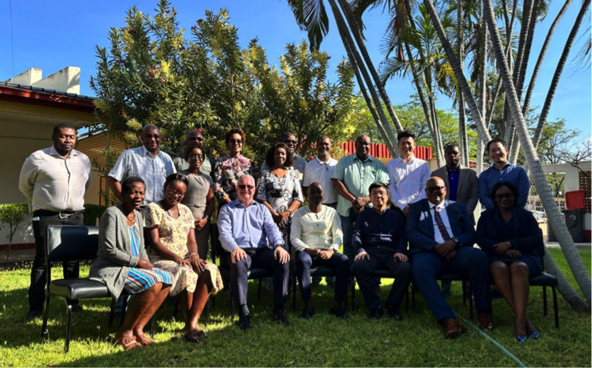 乐天使资源拜会纳米比亚政府四部门及楚梅布市领导