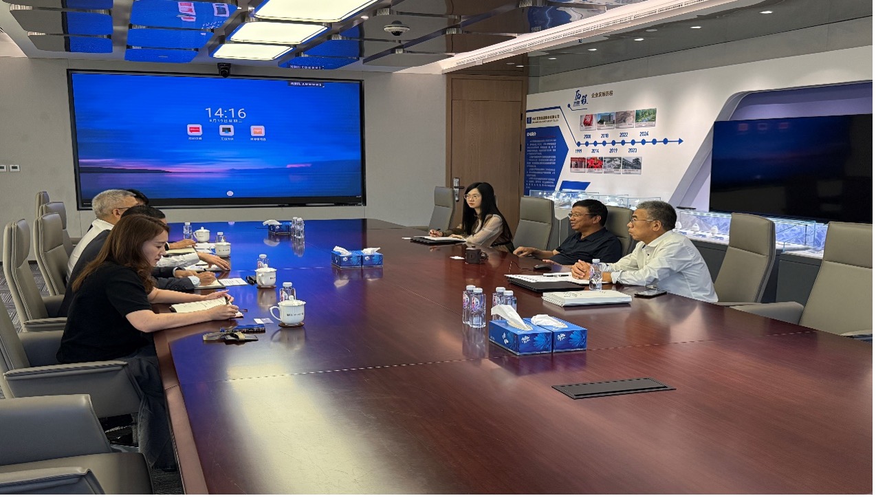 中非发展基金副总裁余焯锐一行到访乐天使资源总部